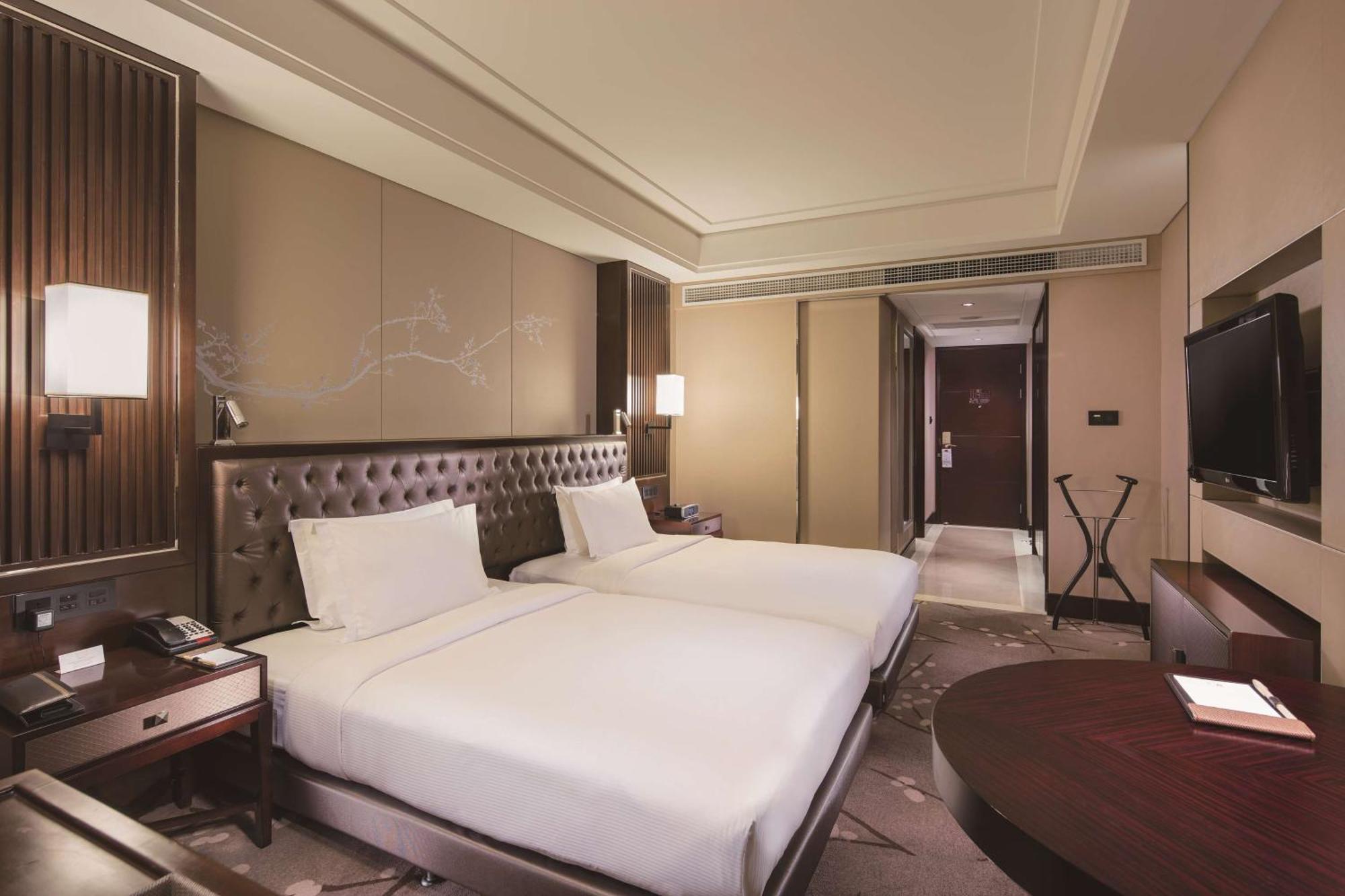 Hotel Doubletree By Hilton Chongqing - Guanyinqiao Railway Station Exterior foto